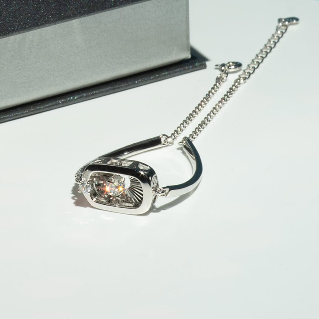 Dancing Diamond Bratara din Argint Moissanite 2