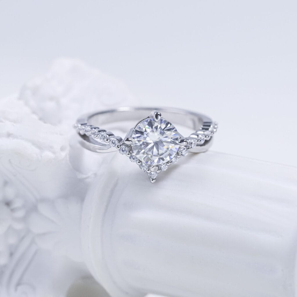 Vitality Inel din Argint Diamant Moissanite 1 scaled